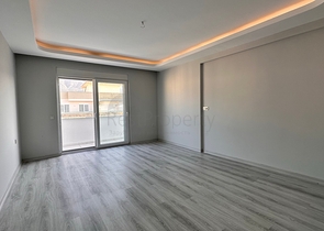 بنتهاوس 2+1 في وسط محمودلار مطل على الجبل 