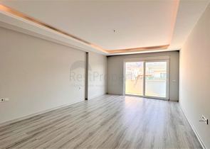 بنتهاوس 2+1 في وسط محمودلار مطل على الجبل 