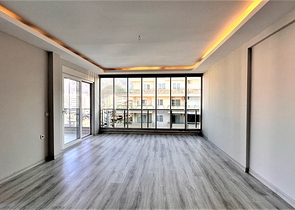 بنتهاوس 2+1 في وسط محمودلار مطل على الجبل 