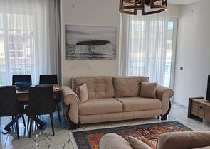 دوبلكس 2 + 1 في كلا الغرفتين دوبلكس 2 + 1 في كلا الغرفتين