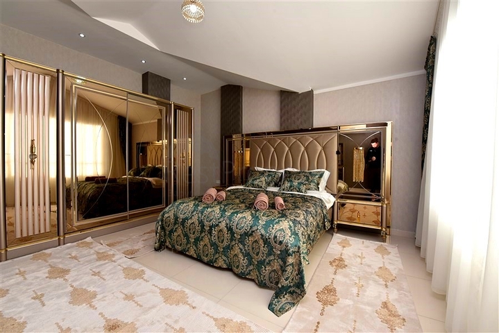 دوبلكس واسع 2 + 1 في منطقة كيستل