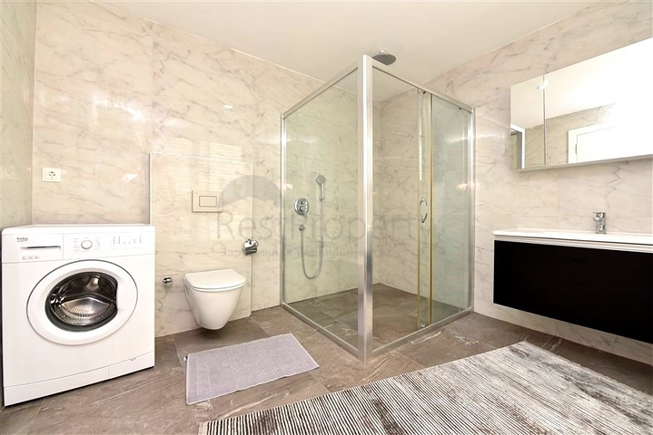 دوبلكس واسع 2 + 1 في منطقة كيستل