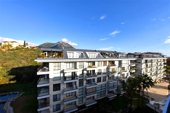 دوبلكس واسع 2 + 1 في منطقة كيستل