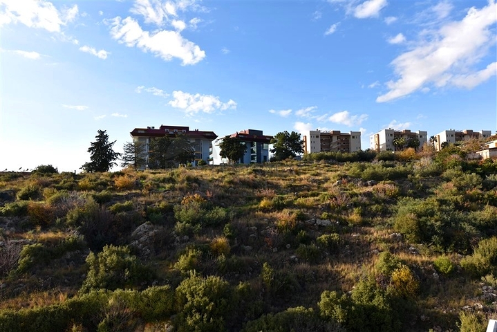 دوبلكس واسع 2 + 1 في منطقة كيستل