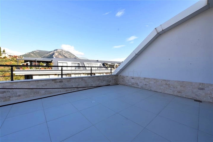 دوبلكس واسع 2 + 1 في منطقة كيستل