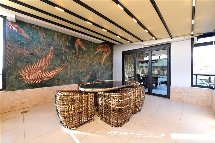 شقة من غرفتي نوم مع أثاث مصمم في منطقة كيستل