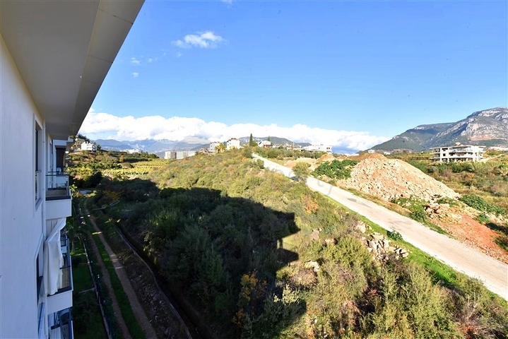 شقة من غرفتي نوم مع أثاث مصمم في منطقة كيستل