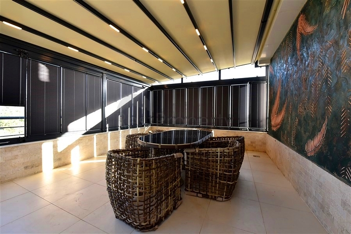 شقة من غرفتي نوم مع أثاث مصمم في منطقة كيستل