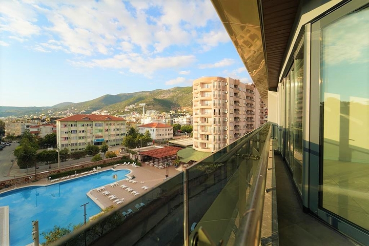 1 + 1 في مجمع فاخر بالقرب من شاطئ كليوباترا