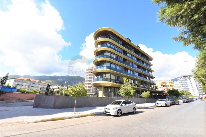 1 + 1 في مجمع فاخر بالقرب من شاطئ كليوباترا