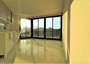 1 + 1 في مجمع فاخر بالقرب من شاطئ كليوباترا