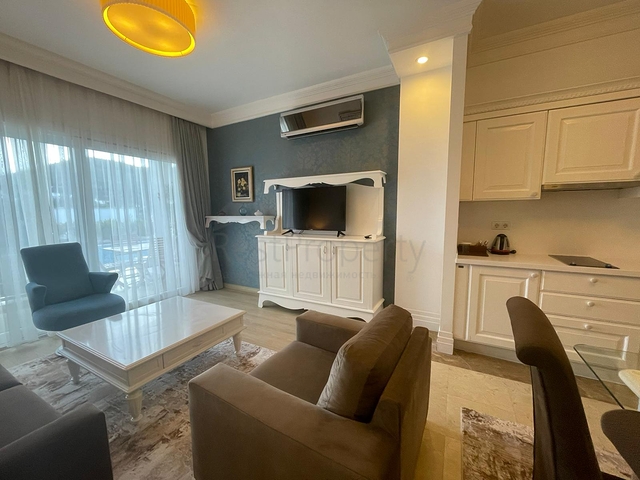 مساكن فاخرة على الساحل الأول