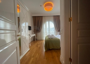 مساكن فاخرة على الساحل الأول