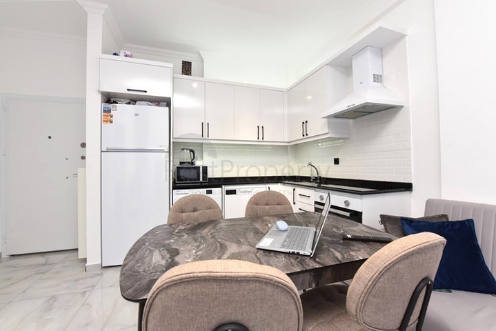 شقة مفروشة بغرفة نوم واحدة في مجمع في غابة الصنوبر