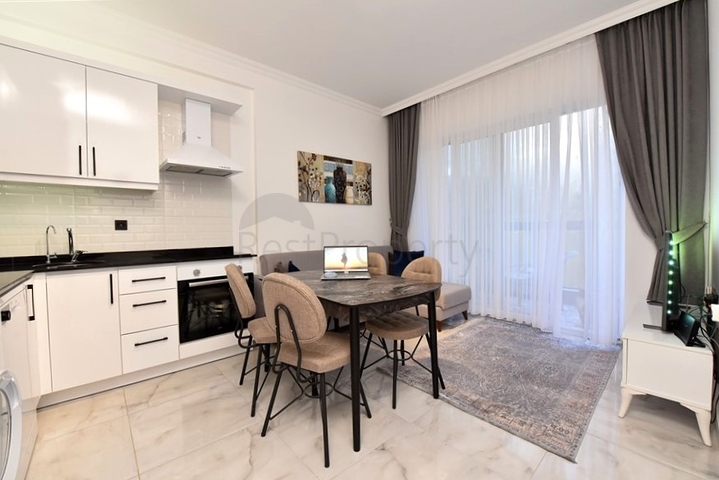 شقة مفروشة بغرفة نوم واحدة في مجمع في غابة الصنوبر