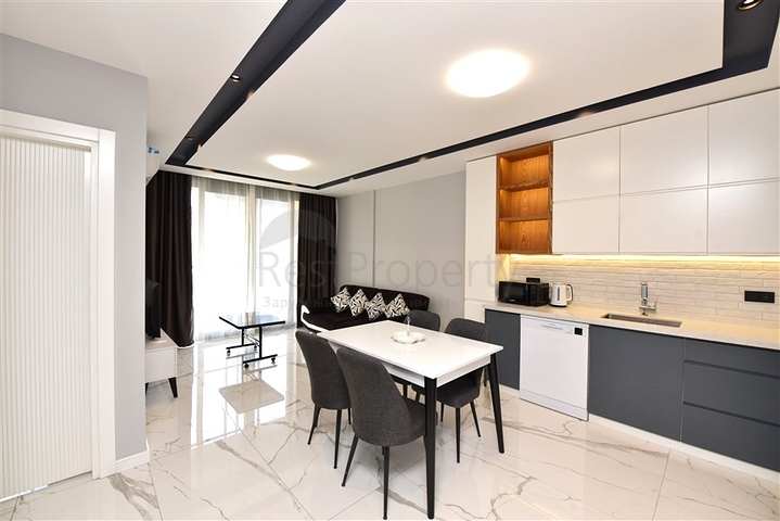 شقة للإيجار على بعد 5 دقائق من الشاطئ في وسط ألانيا