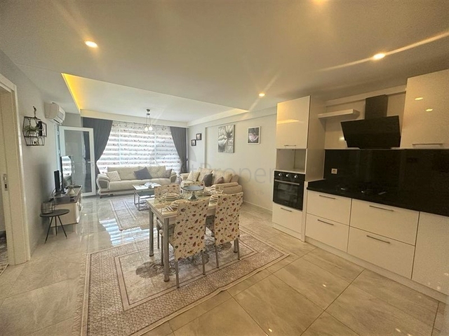 شقة 1+1 في محمودلار ، 600 متر من البحر