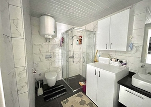 شقة 1+1 في محمودلار ، 600 متر من البحر