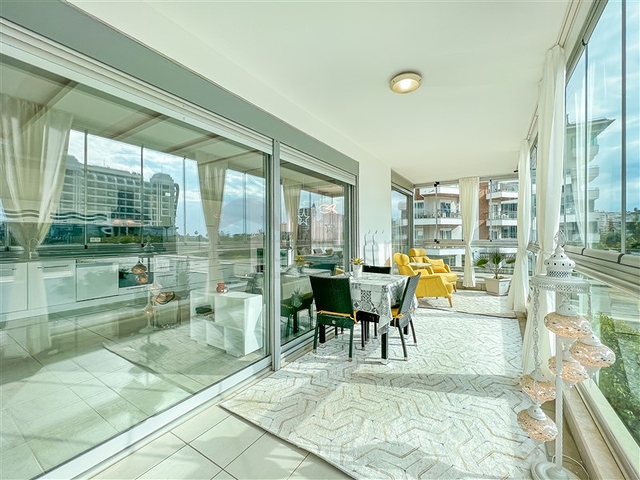 شقة مفروشة بغرفة نوم واحدة في منطقة كيستل