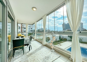 شقة مفروشة بغرفة نوم واحدة في منطقة كيستل