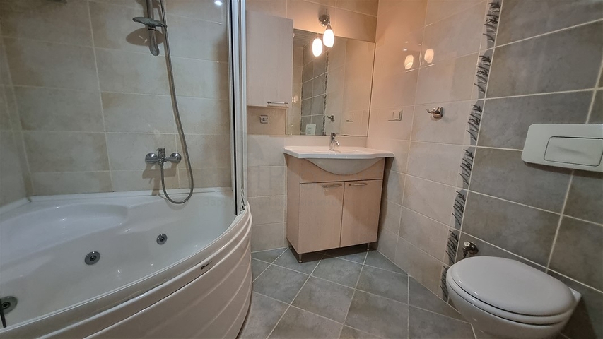 شقة فسيحة 2 + 1 في منطقة جيكجيلي شقة فسيحة 2 + 1 في منطقة جيكجيلي