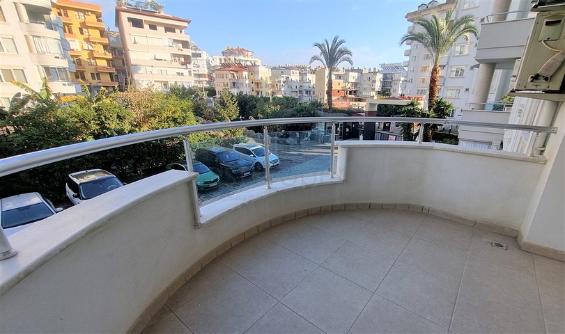 شقة فسيحة 2 + 1 في منطقة جيكجيلي شقة فسيحة 2 + 1 في منطقة جيكجيلي