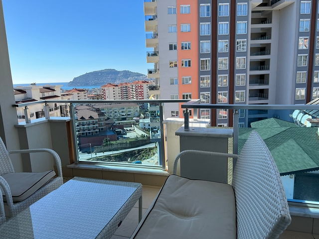 بنتهاوس 4+1 مطل على البحر في منطقة سيكجيلي