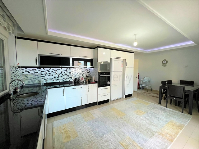 بنتهاوس 4+1 مطل على البحر في منطقة سيكجيلي