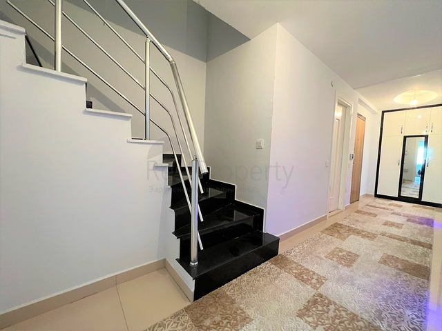 بنتهاوس 4+1 مطل على البحر في منطقة سيكجيلي