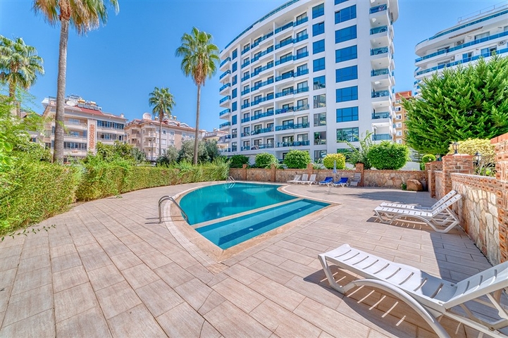 شقة فسيحة في وسط ألانيا