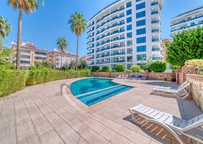 شقة فسيحة في وسط ألانيا