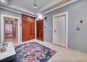 شقة فسيحة في وسط ألانيا