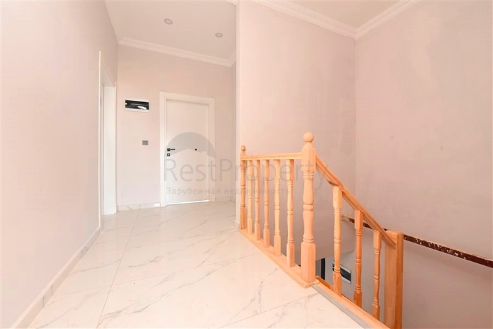 بنتهاوس 3+1 في غازي باشا مطلة على البحر