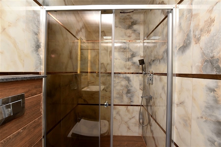 بنتهاوس واسع 4 + 2 في منطقة غازي باشا