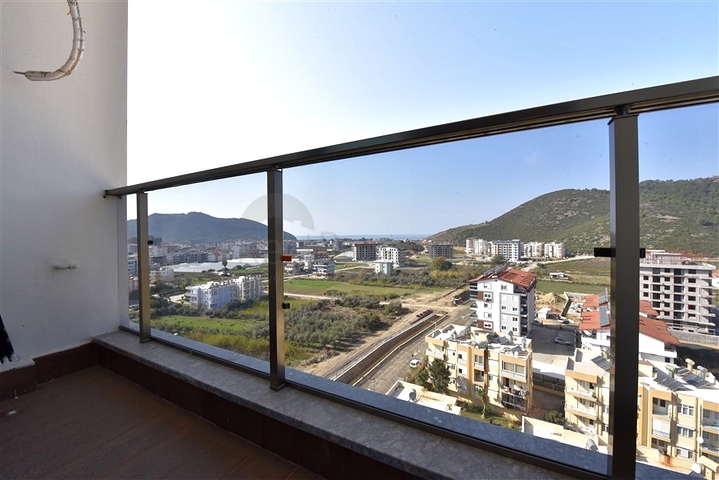 بنتهاوس واسع 4 + 2 في منطقة غازي باشا