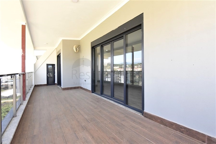 بنتهاوس واسع 4 + 2 في منطقة غازي باشا