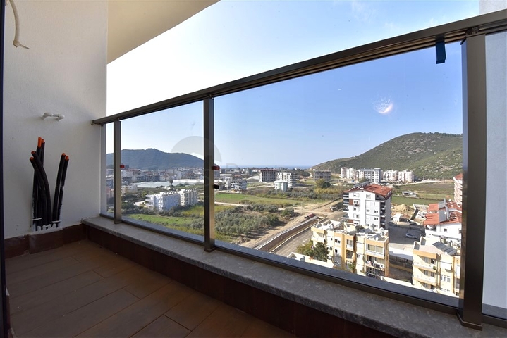 بنتهاوس واسع 4 + 2 في منطقة غازي باشا