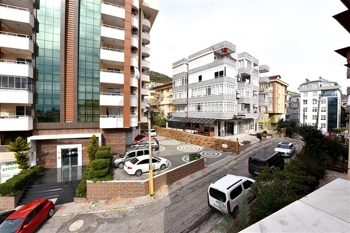 شقة 2+1 400 متر من شاطئ كليوباترا