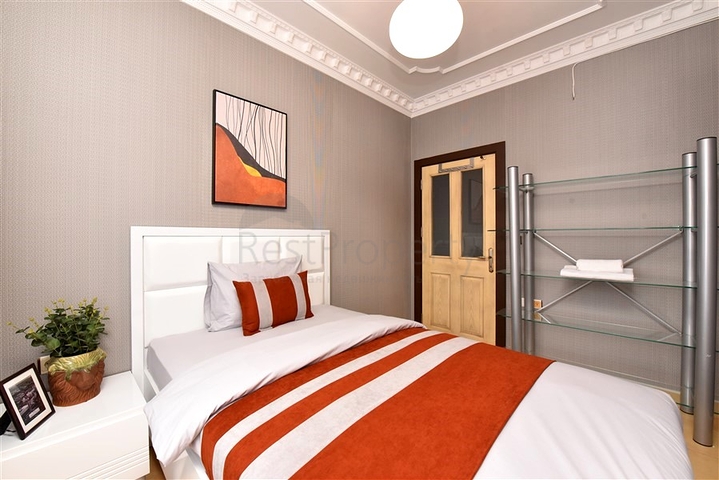 شقة 2+1 400 متر من شاطئ كليوباترا