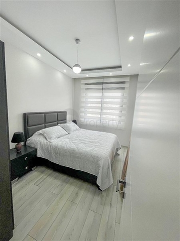 شقة 1+1 في وسط ألانيا