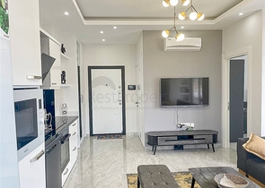 شقة 1+1 في وسط ألانيا