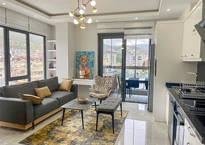 شقة 1+1 في وسط ألانيا