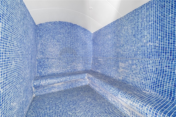 دوبلكس 3 + 1 مع حديقة خاصة في منطقة كستل