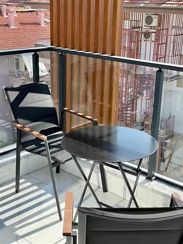 شقة 1+1 في وسط ألانيا في مبنى جديد