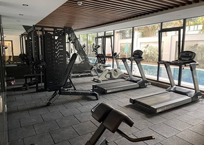 شقة 1+1 في وسط ألانيا في مبنى جديد