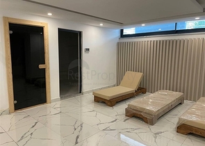 شقة 1+1 في وسط ألانيا في مبنى جديد