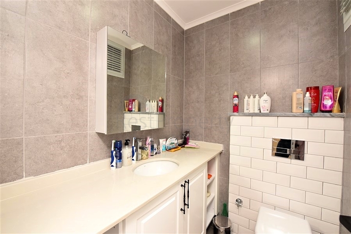 أوبا بنتهاوس مع منظر جميل