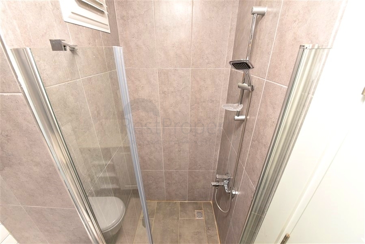 أوبا بنتهاوس مع منظر جميل