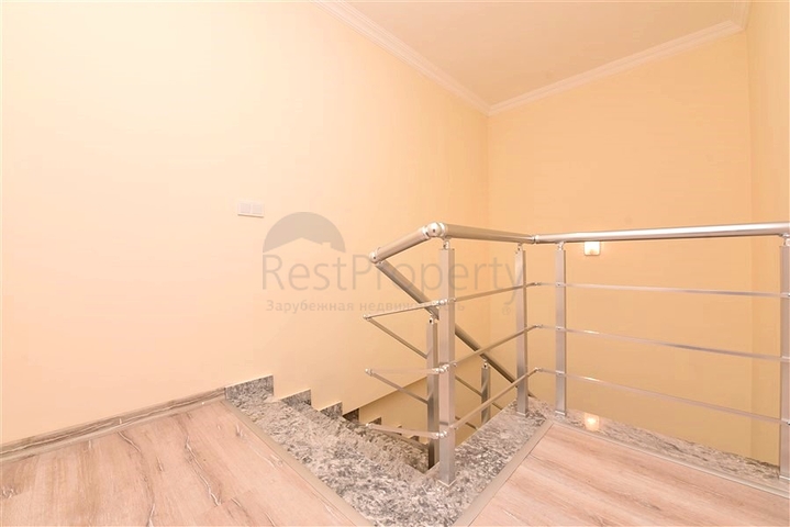 أوبا بنتهاوس مع منظر جميل