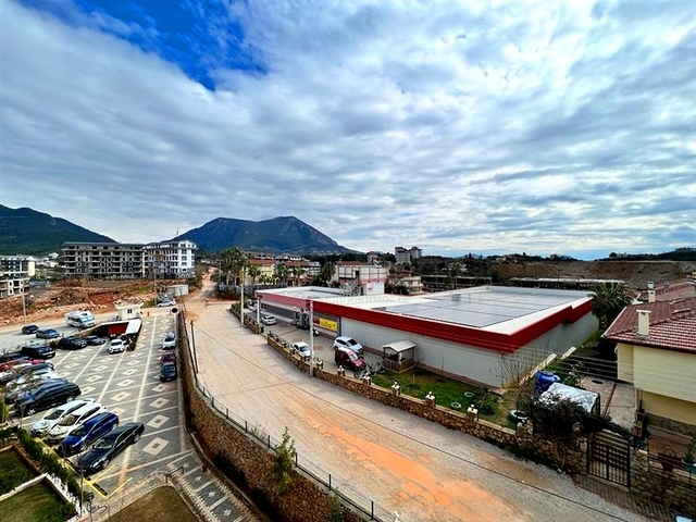 أوبا بنتهاوس مع منظر جميل